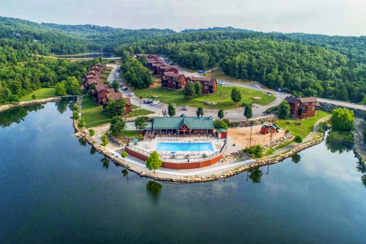 Stonebridge Hideaway Apartment Branson West Exterior photo